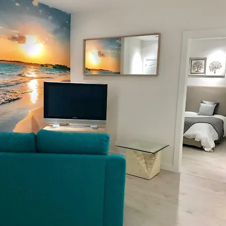 Lomas De Cabopino Holiday home