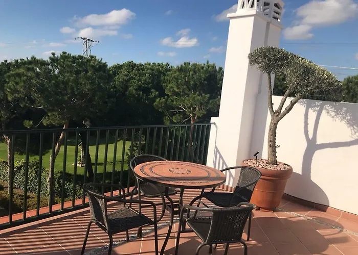 Lomas De Cabopino Holiday home